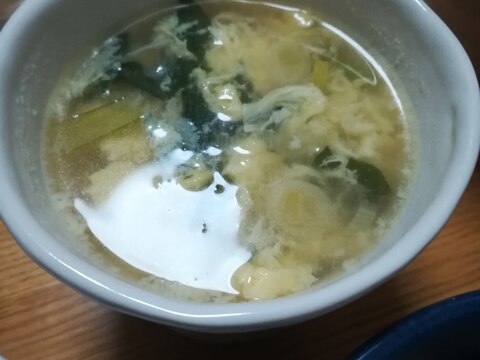 ネギと小松菜のジンジャー卵スープ